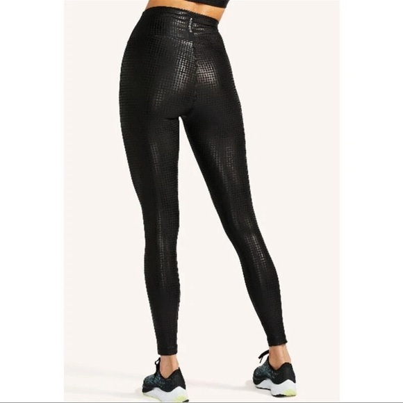PELOTON Show Up Digital Foil High Waist Legging Full Length Black Plus Size XXL - Picture 1 of 8